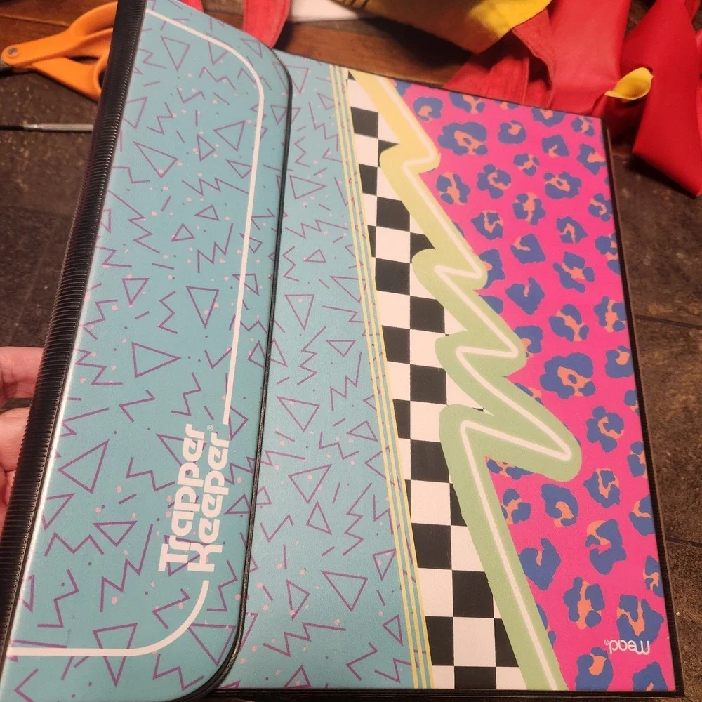 Retro‎ 80s Style Trapper Keeper Binder Mead 2 Folders Pouch Clipboard Set Of 2